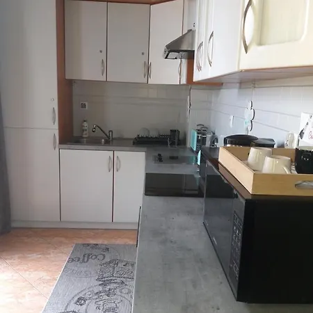 Na Nowej Starowce Apartment