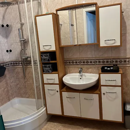 Na Nowej Starowce דירה קולובז'ג